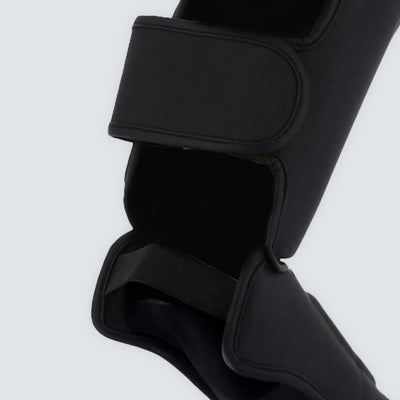 Espinilleras KRONOS ULTRA-G KOMBAT