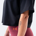 Camiseta Cropped de mujer Performance