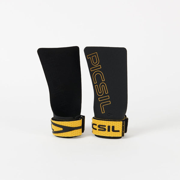 Calleras sin agujeros para uso con magnesio Golden Eagle Grips negras y amarillas para crossfit